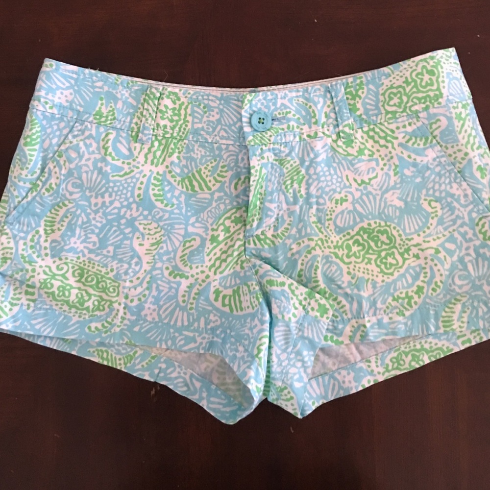 EUC Lilly Pulitzer Walsh Shorts