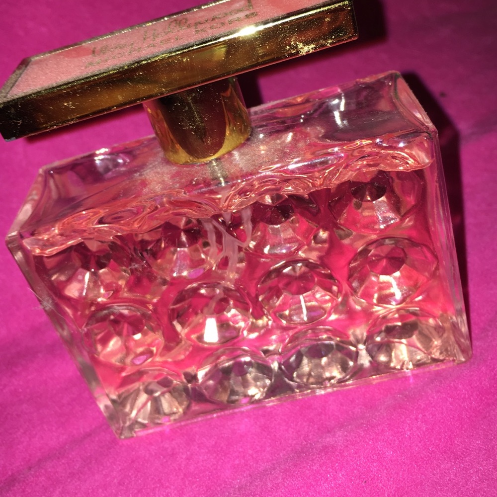 Michael Kors " Very Hollywood " perfume