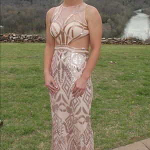 PROM DRESS