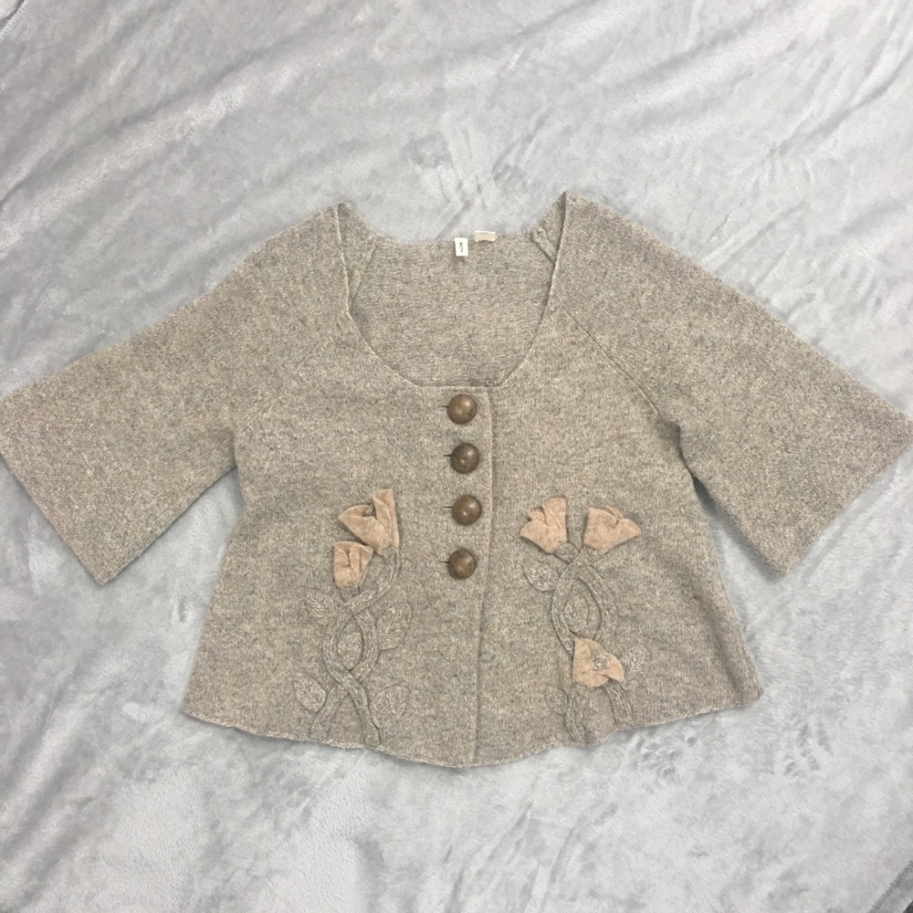 SOLD-Anthropologie Moth Brekka TulipAppliqué Cardi