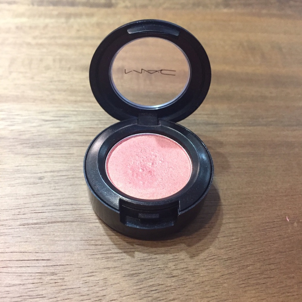 SOLD ❌ MAC Cosmetics Paradisco Eyeshadow
