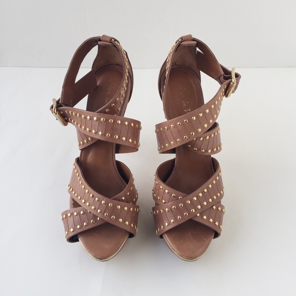 Pour La Victoire Studded Heels