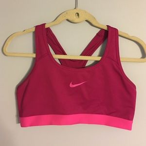 Sports bra