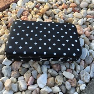 Black/White Polka Dots Wallet/Case