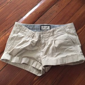Shorts size 4