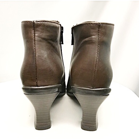LA CANADIENNE ankle booties - NEW! - Picture 3 of 4