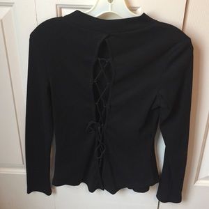 Lace-up back long sleeve