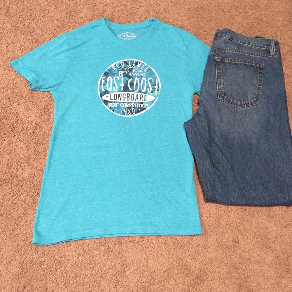 Red Camel men's graphic tshirt size medium