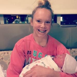 Meet your Posher, Ella