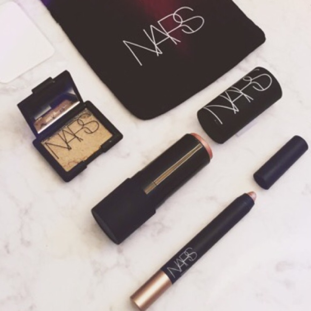 NARS Full-Size Eye & Shimmer set in Gold and Pink