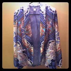Patterned, chiffon blazer