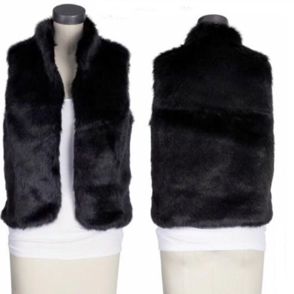 Tinley Road Black Faux Fur Vest Size XS
