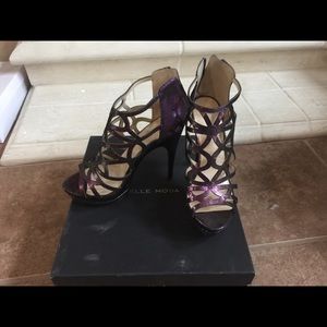 Pelle Moda shoes