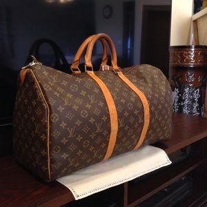 VINTAGE LOUIS VUITTON KEEPAL 50