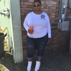 Meet your Posher, Lynette