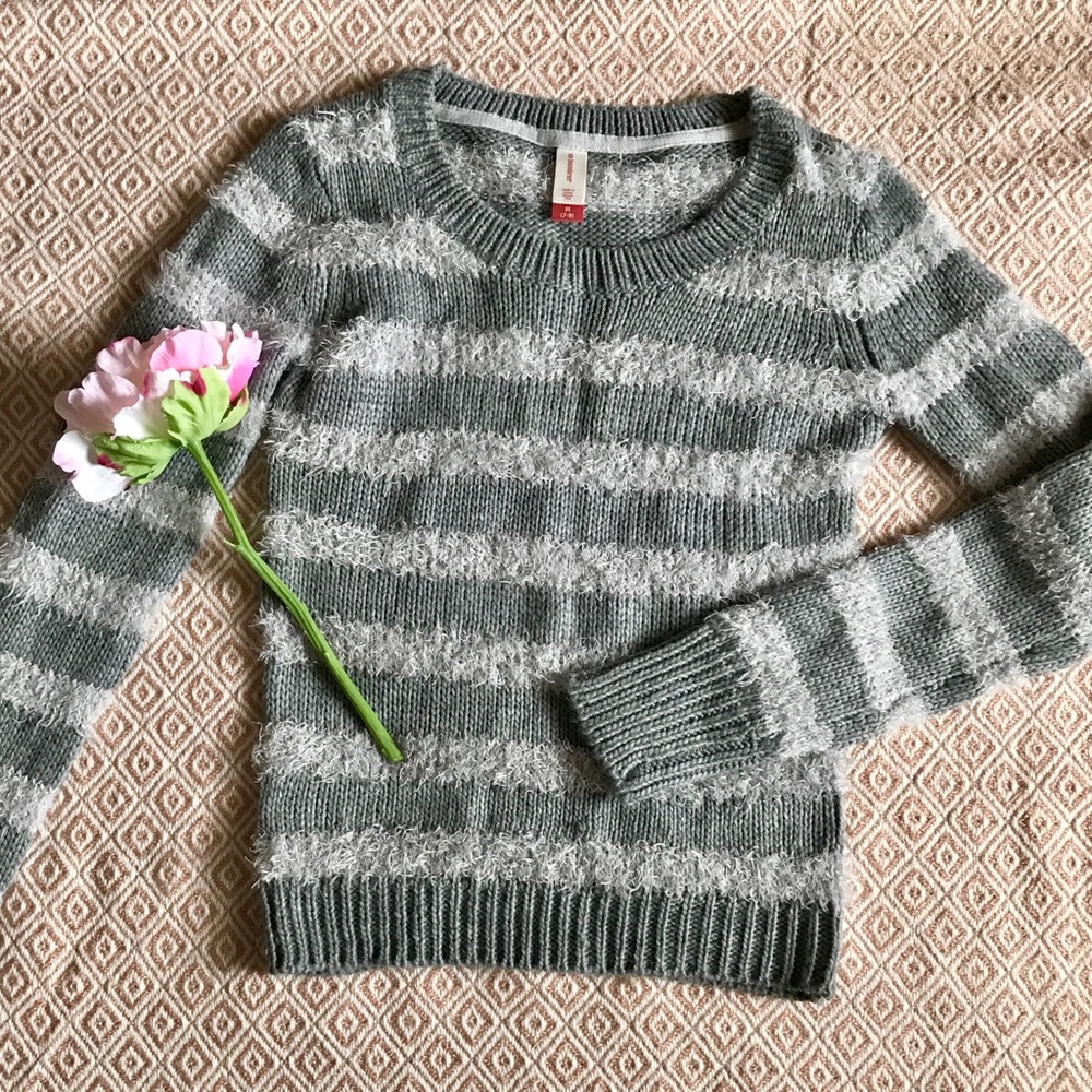 Gray knit sweater