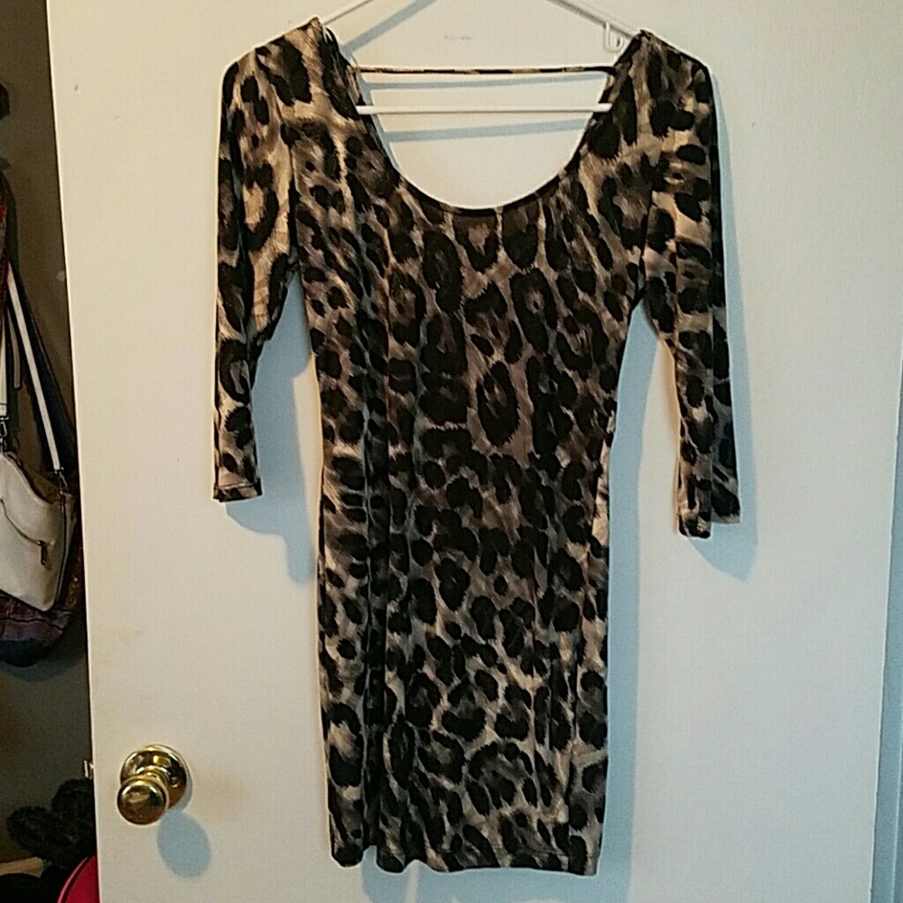 Animal print fitted dress