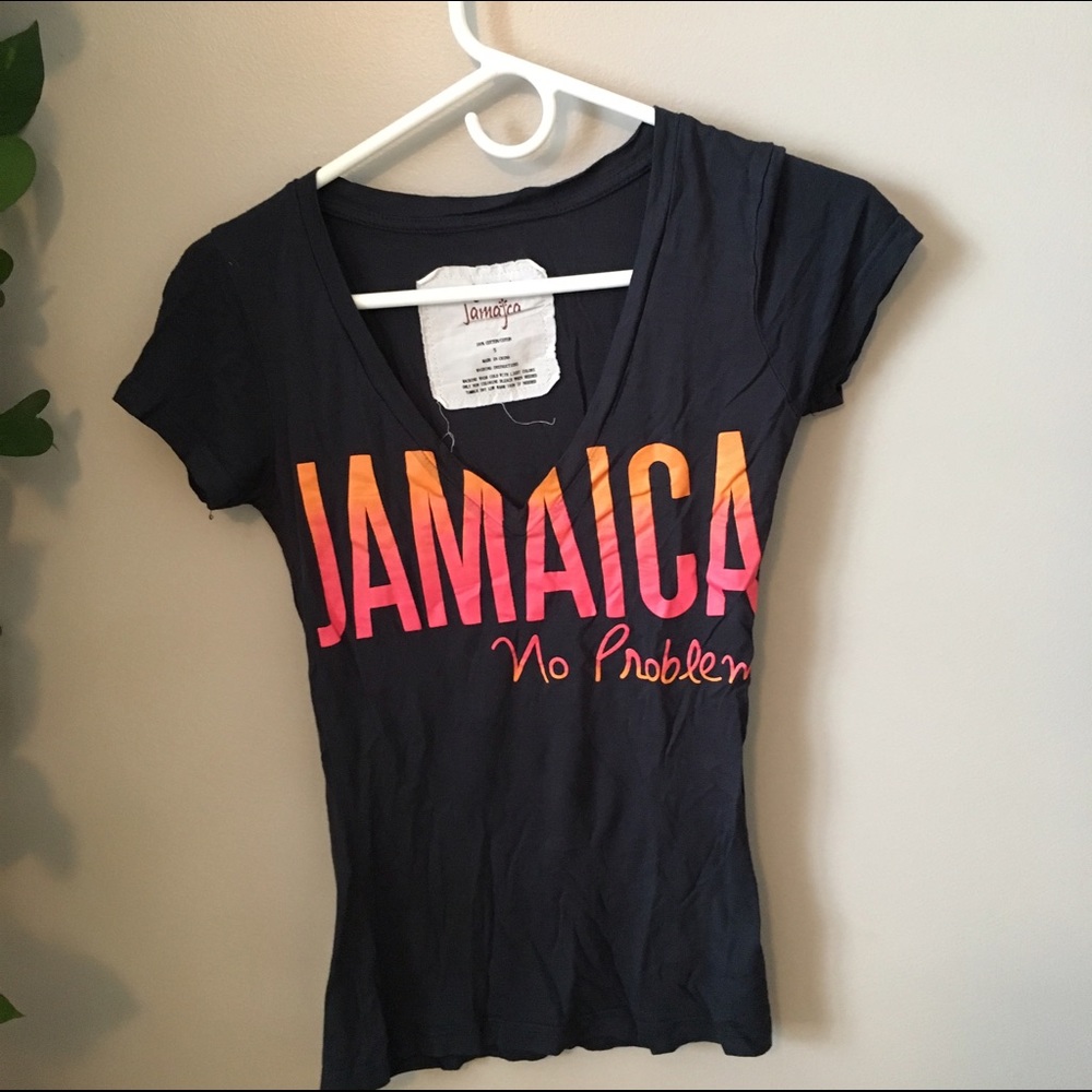 Jamaica v-neck shirt