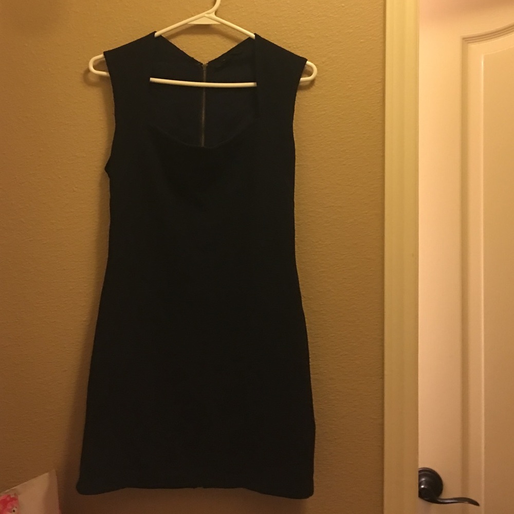 Olivaceous bodycon dress