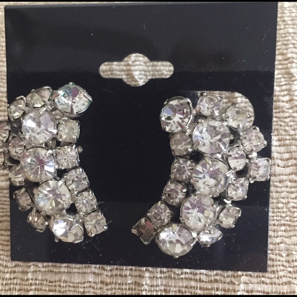 Mid Century Rhinestone Clip On Earrings