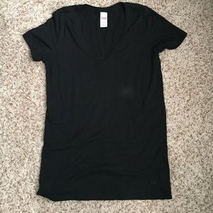 PINK Victoria's Secret Tops - Black short sleeve vneck tshirt PINK Victoria's Secret Tops - Black short sleeve vneck tshirt