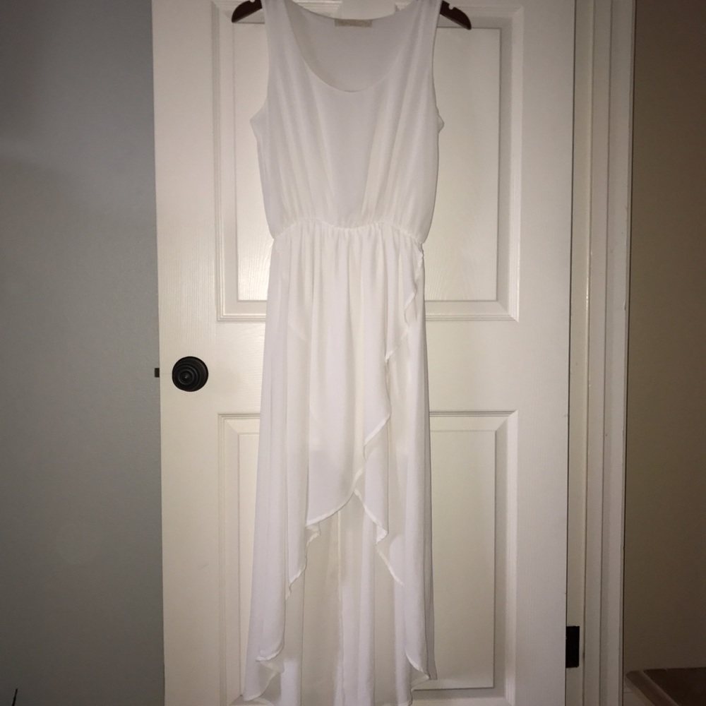 White hi-lo dress like new