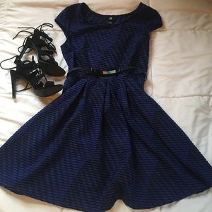 Like new, blue and black short sleeve dress
