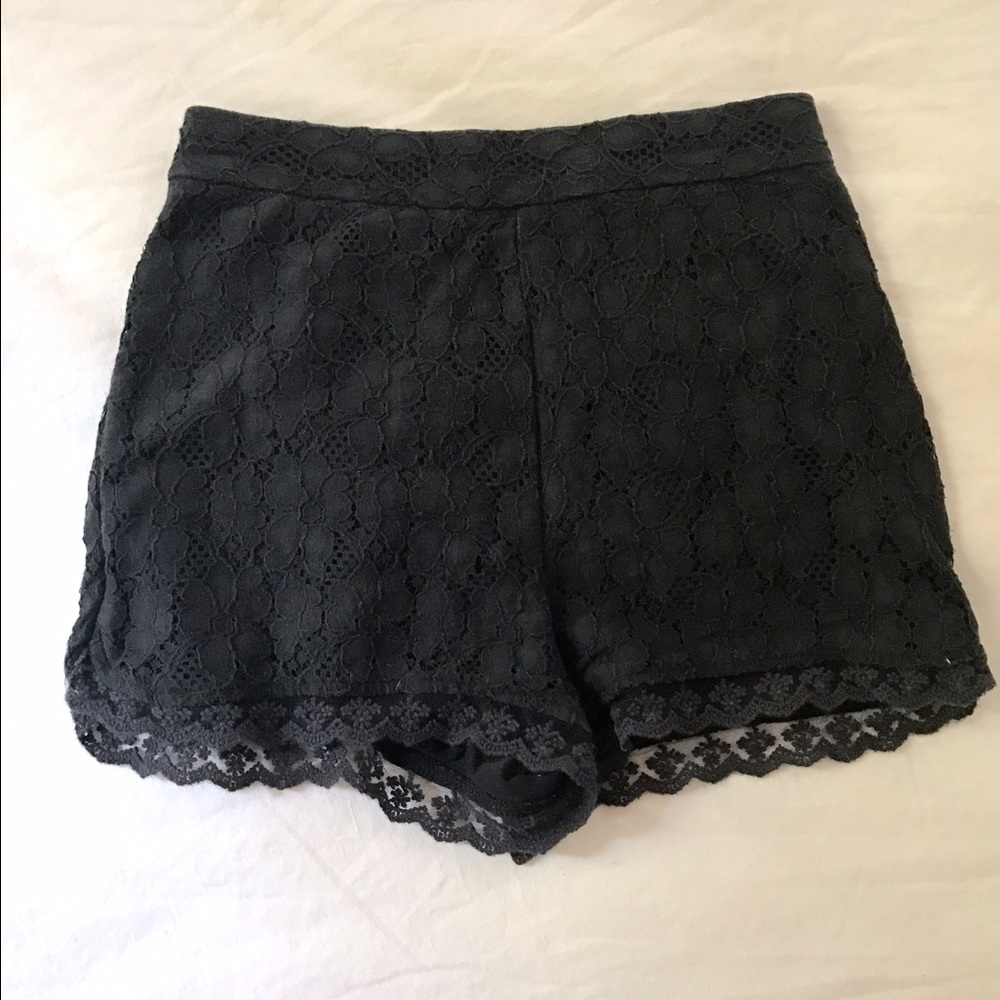 kimichi blue high waisted lace shorts