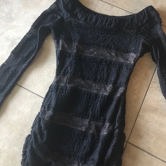 NEW BCBGMaxAzria Halle Lace Shirred Dress - Picture 4 of 4