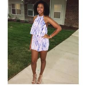 Meet your Posher, Jade