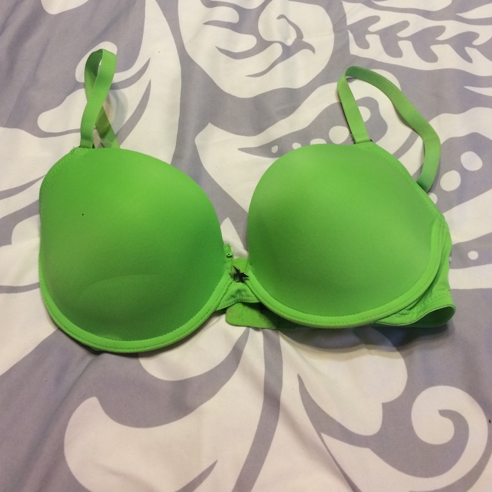 Fredericks of Hollywood Green Bra