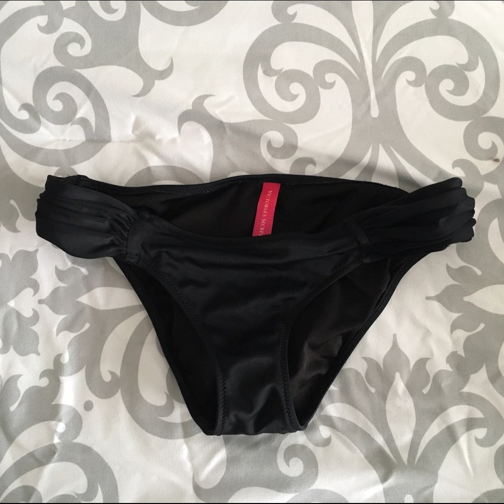VS black swimwear bottoms