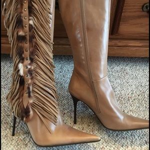 Aldo boots size 6 never worn