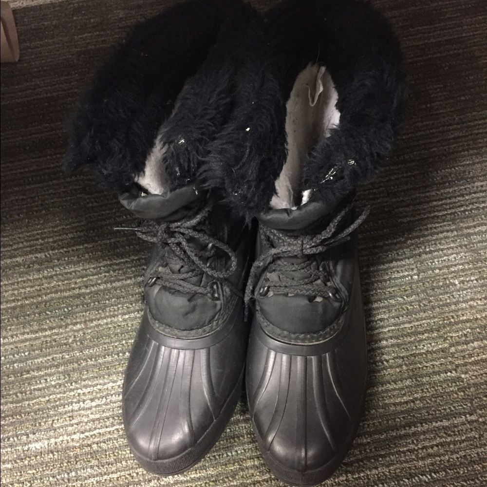 Black Sorel Duck Boots