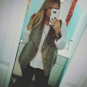 Meet your Posher, Lisa