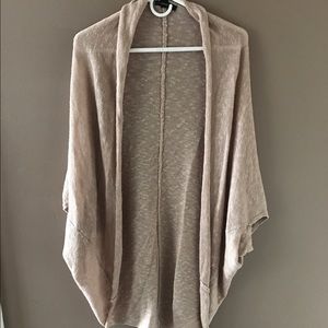 Cute mid-sleeved Cardigan