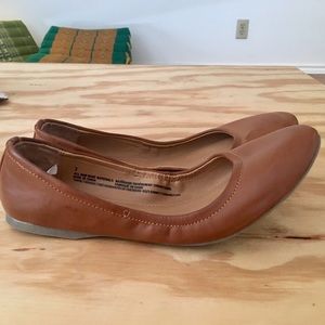 Mossimo brown ballet flats size 7