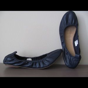 Old Navy, Navy blue ballet flats