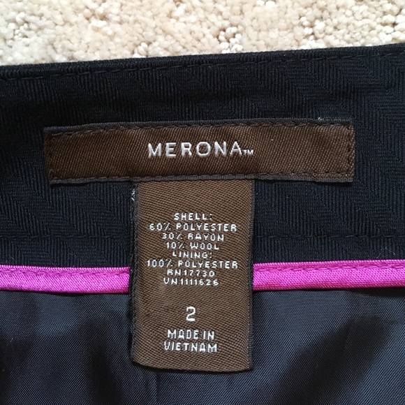 Black Skirt - Picture 2 of 3