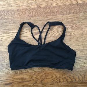 Lululemon free to be bra