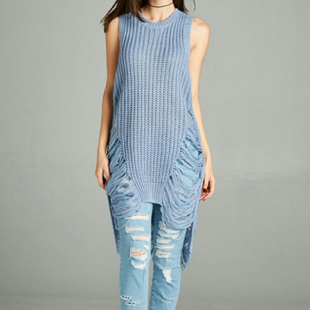 Sleeveless Round Neck Frayed Sweater