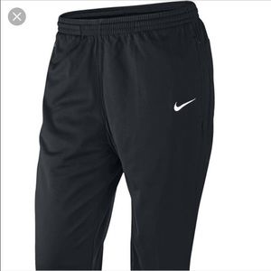 Nike Women's Libero Knit Pant