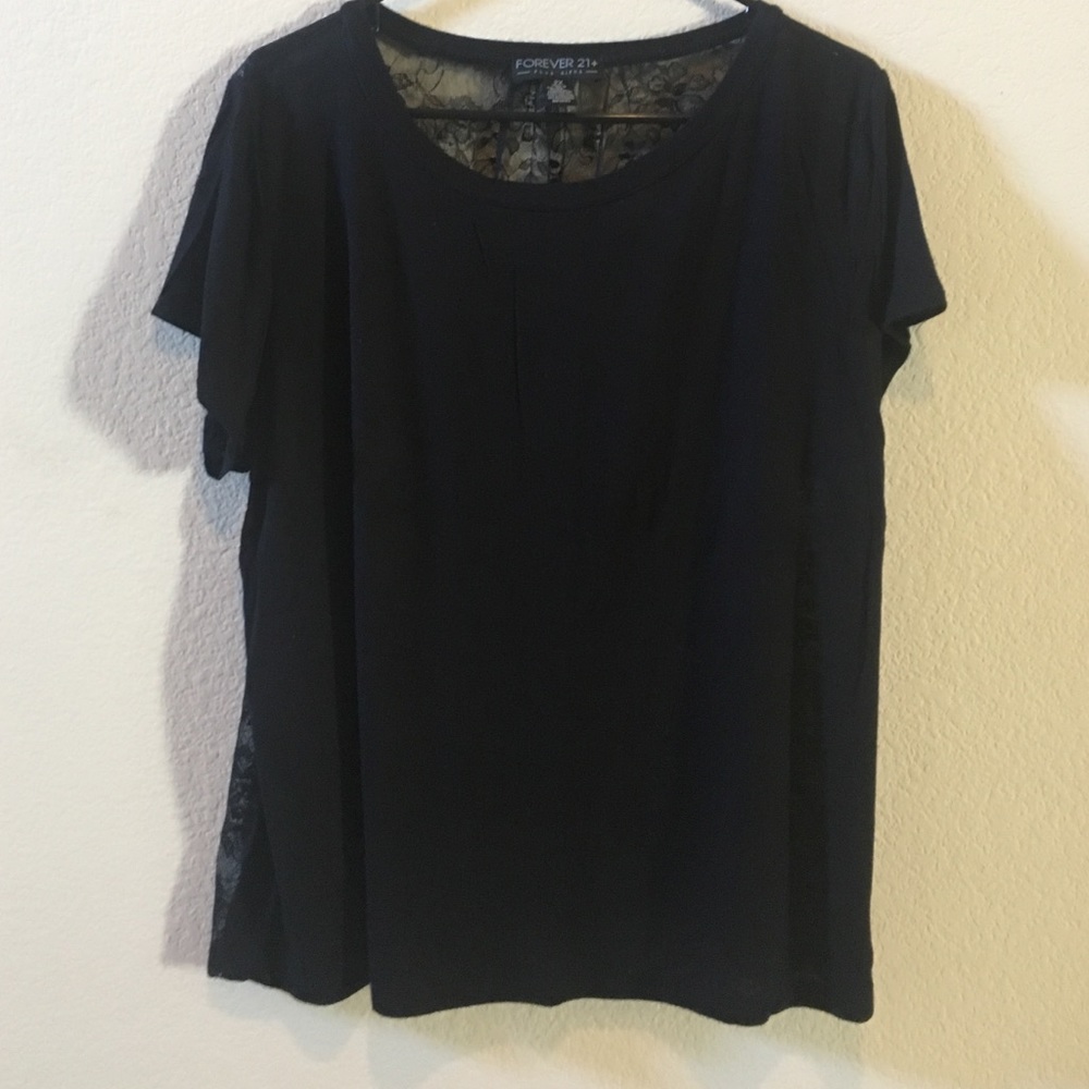 Black forever 21 plus size shirt
