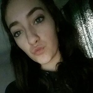 Meet your Posher, Madi