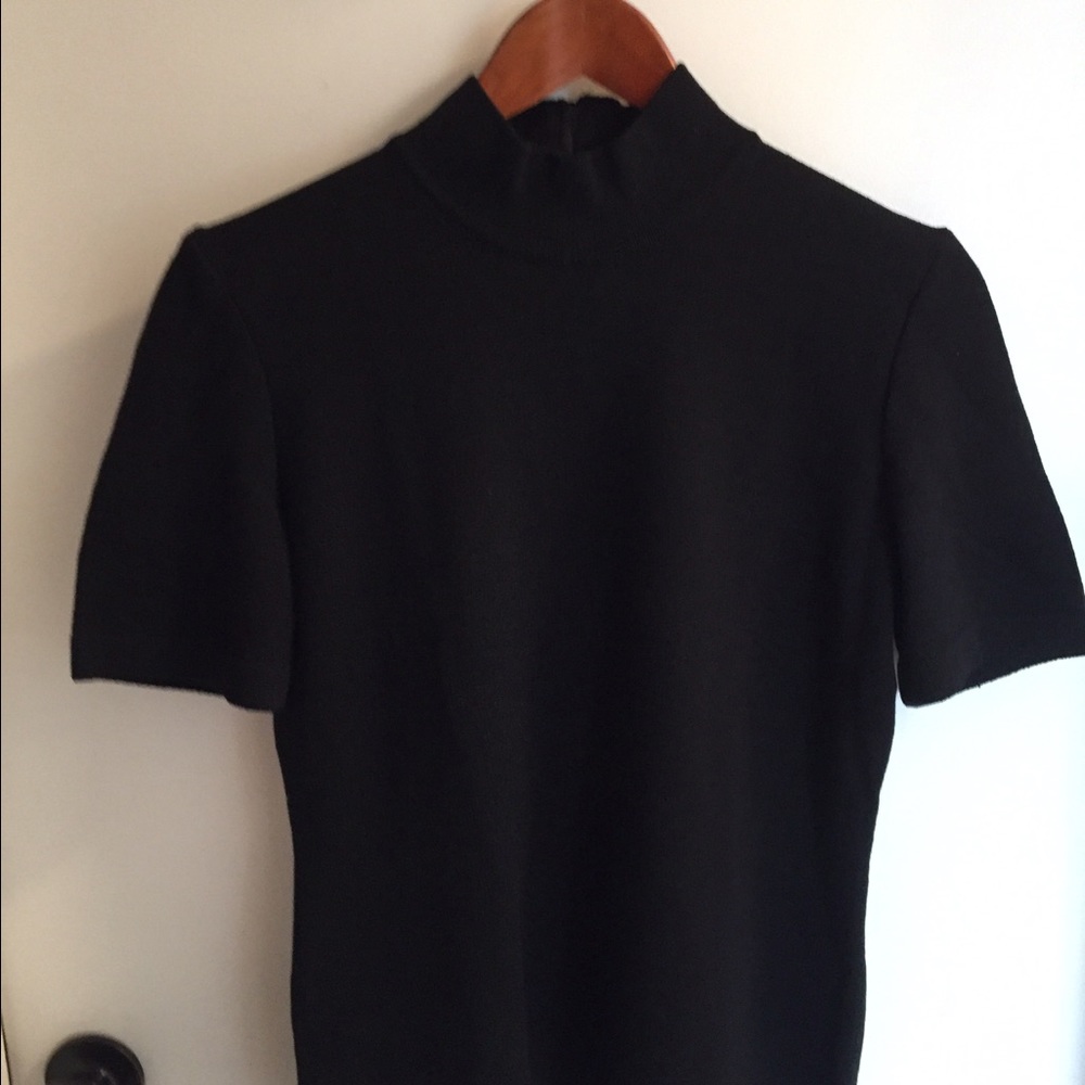 St. John Knit high neck top. With zipper