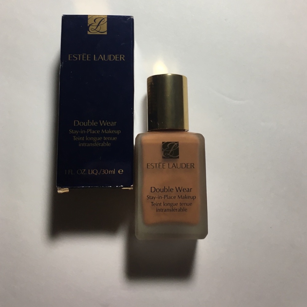 Estée Lauder Double Wear Stay-in-Place (5C1)