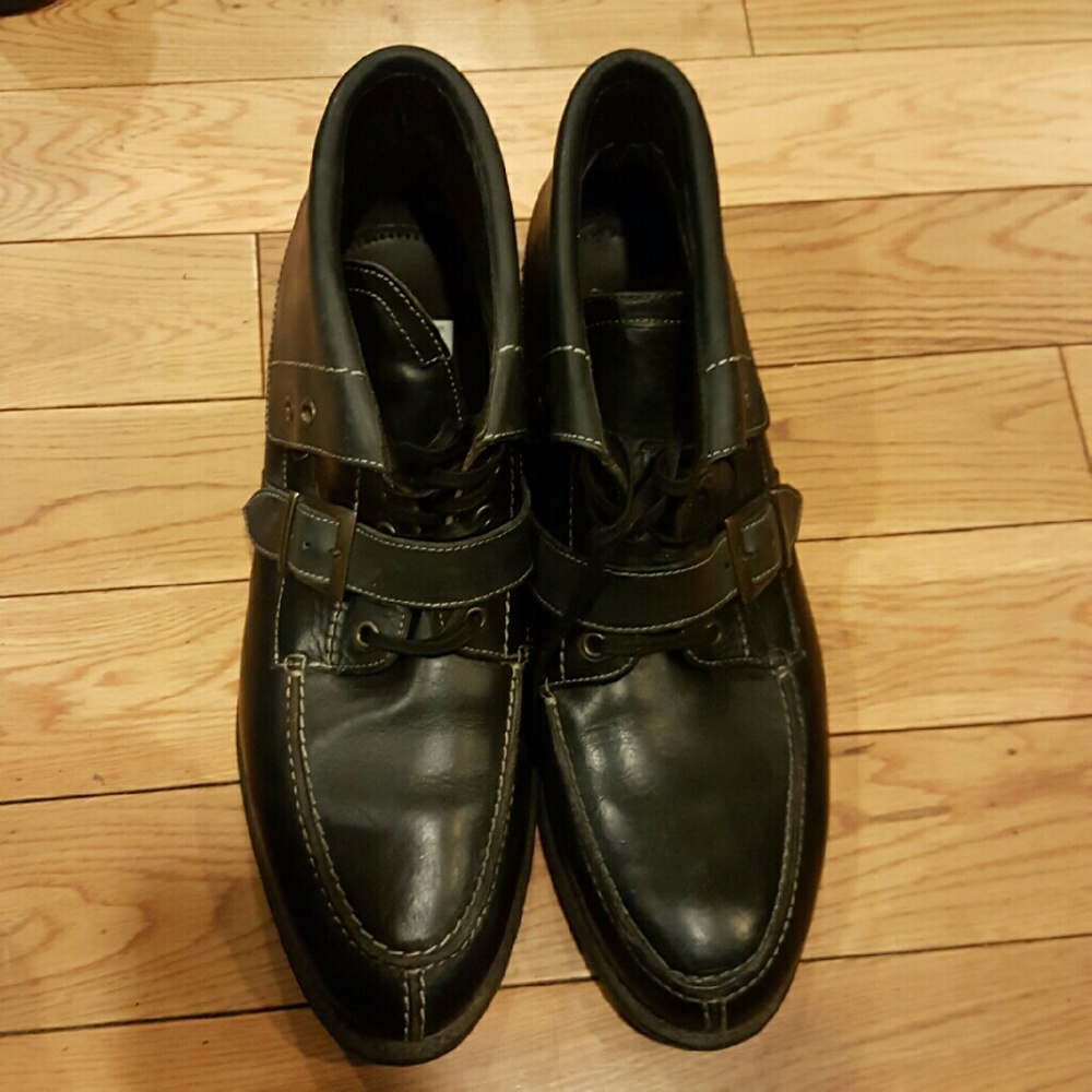 Black men's leather boots