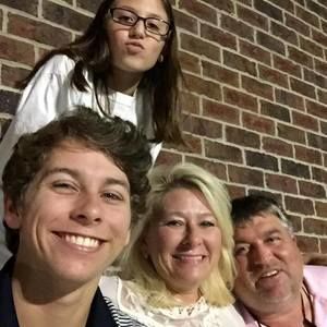 Meet your Posher, Chris