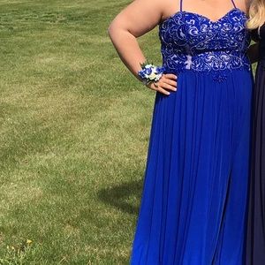 Prom dress worn once