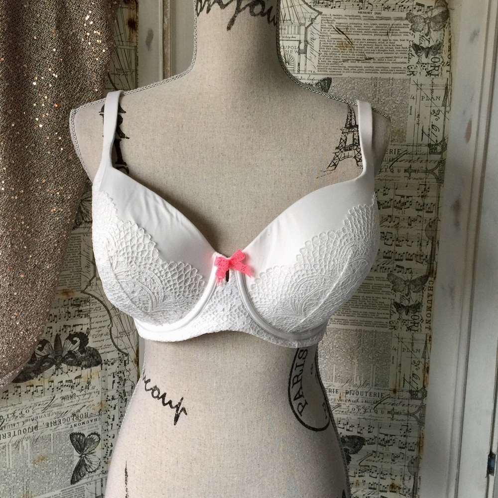 Reserved bundle VS bra and panty